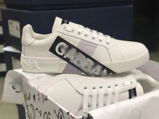 D&G121