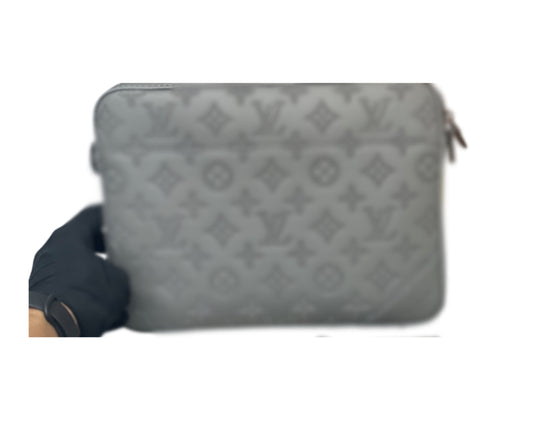 LV133